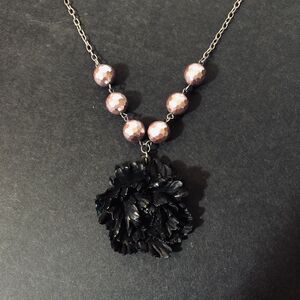 Black Flower 3D Necklace With Purple Faceted Beads Silver Tone Chain 28"